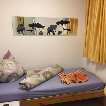 Ferienwohnungen Rehn Drezno Zewnętrze zdjęcie